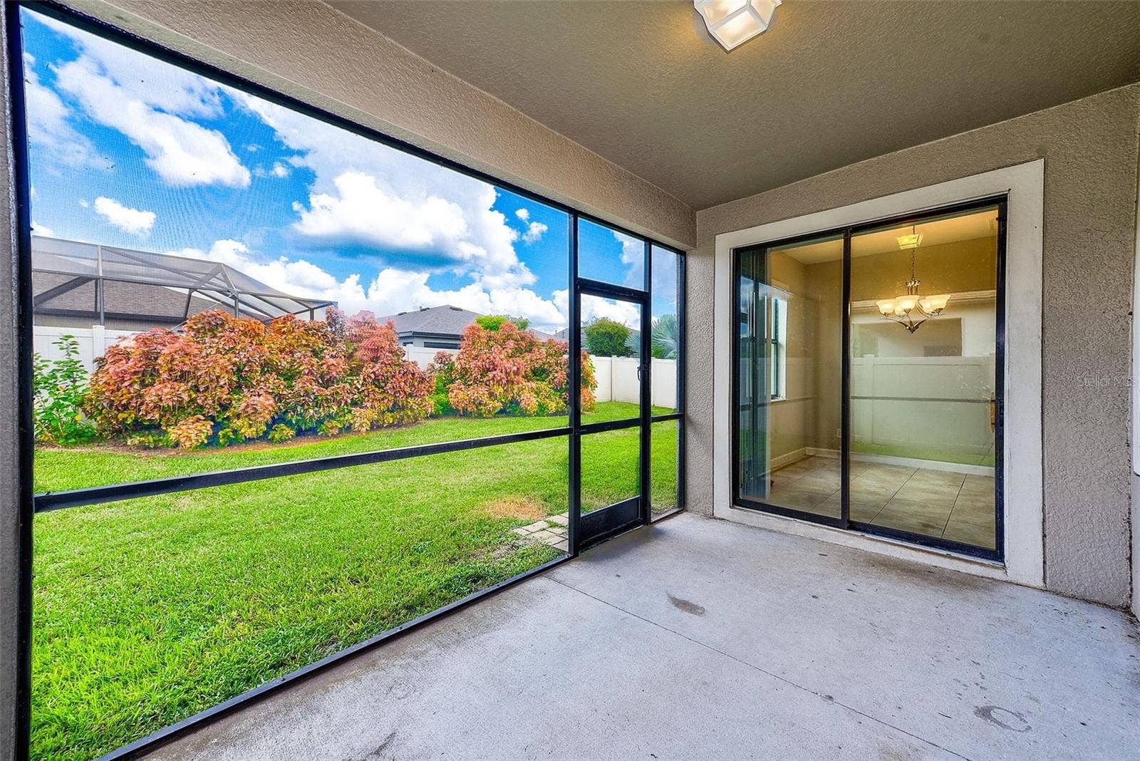 8121 SEQUESTER LOOP, Land O Lakes, FL 34637 8121 SEQUESTER LOOP, Land O Lakes, FL 34637