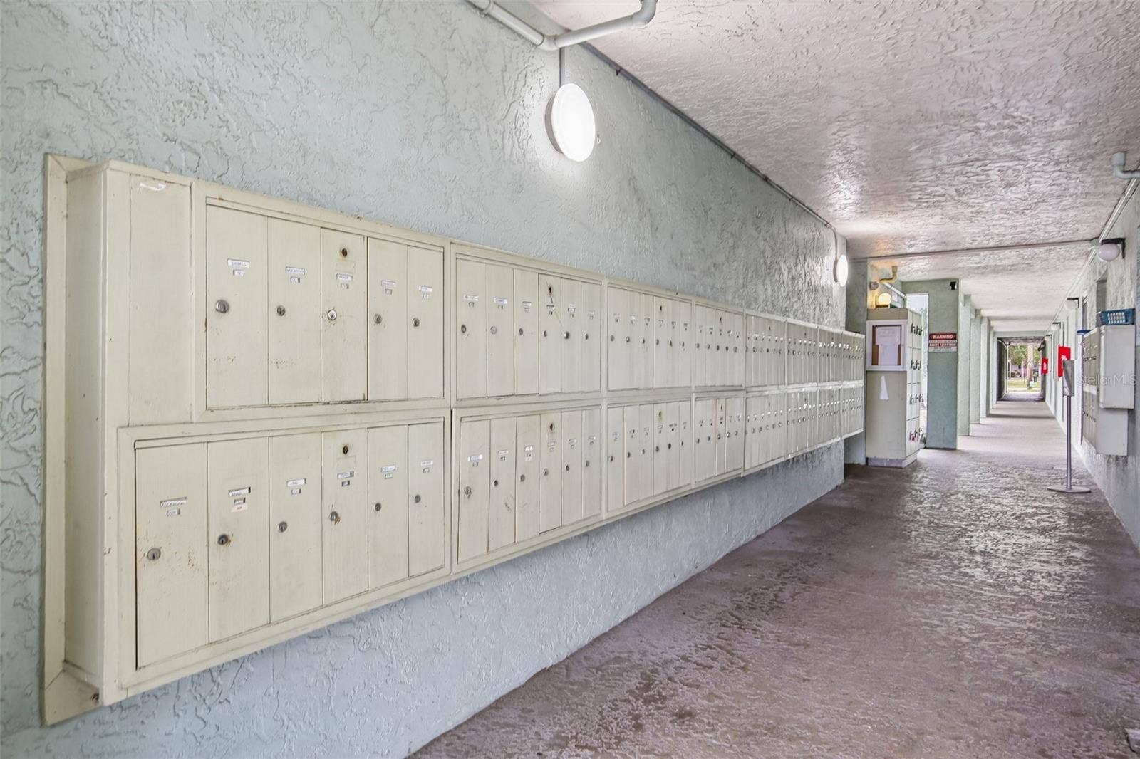 801 83RD AVENUE N, #511, St Petersburg, FL 33702 801 83RD AVENUE N, #511, St Petersburg, FL 33702