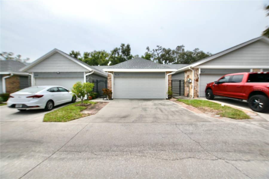Property photo for 1762 CASTLE ROCK ROAD, Tampa, FL