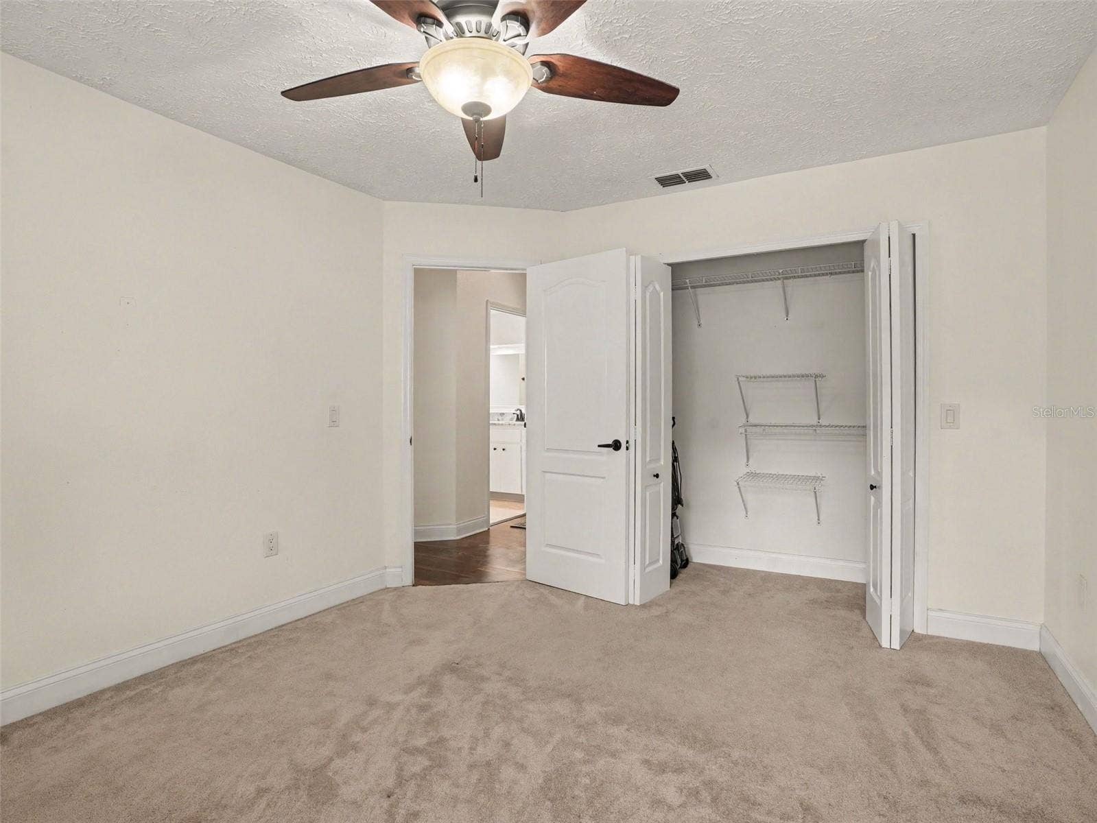 905 WOODROW DRIVE, Auburndale, FL 33823 905 WOODROW DRIVE, Auburndale, FL 33823