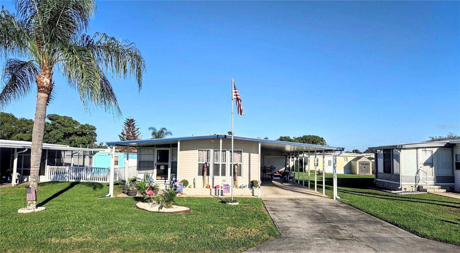 5402 MOHAWK STREET, Zephyrhills, FL 33542