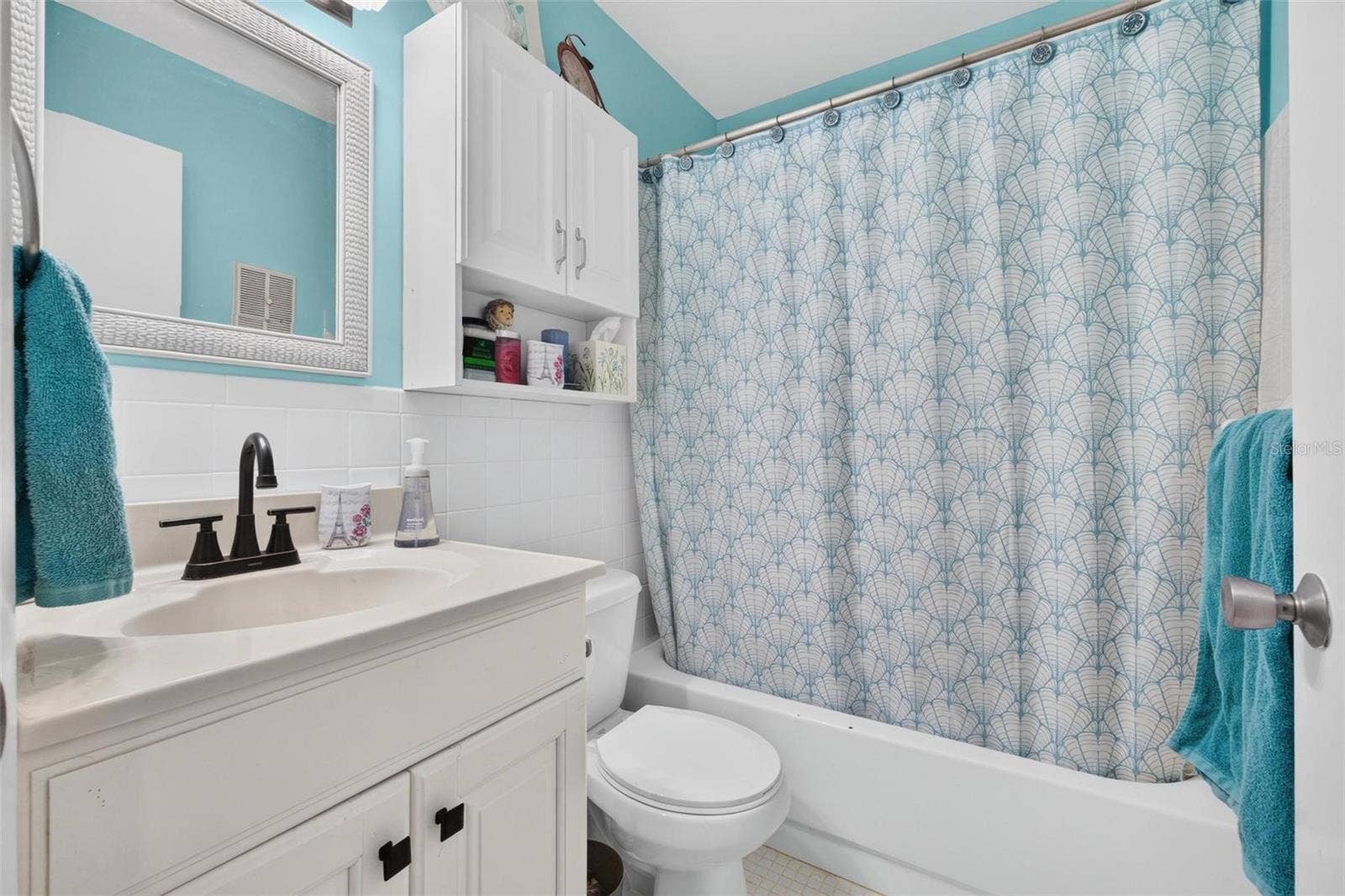 2287 PHILIPPINE DRIVE, #9, Clearwater, FL 33763 2287 PHILIPPINE DRIVE, #9, Clearwater, FL 33763