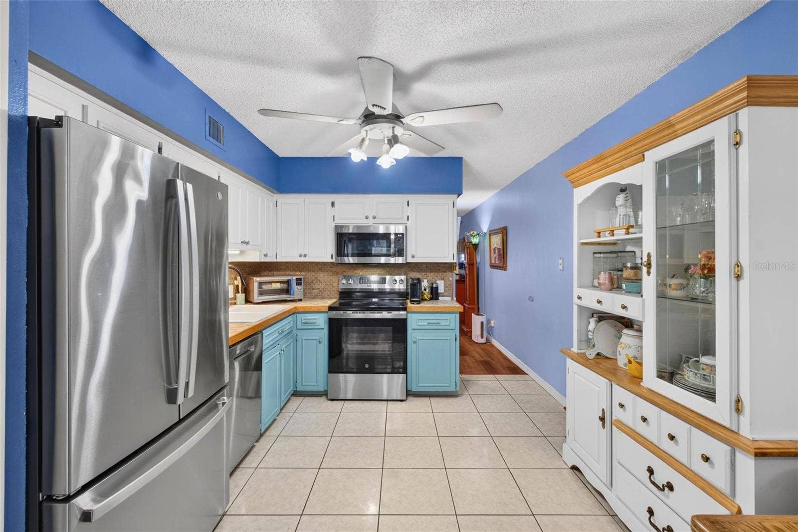 2287 PHILIPPINE DRIVE, #9, Clearwater, FL 33763 2287 PHILIPPINE DRIVE, #9, Clearwater, FL 33763