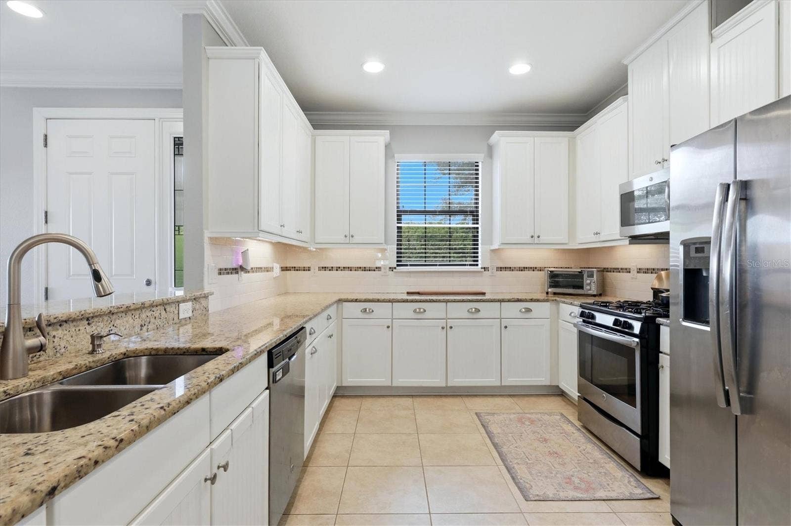 4705 STAFFORD COURT, Palmetto, FL 34221 Kitchen