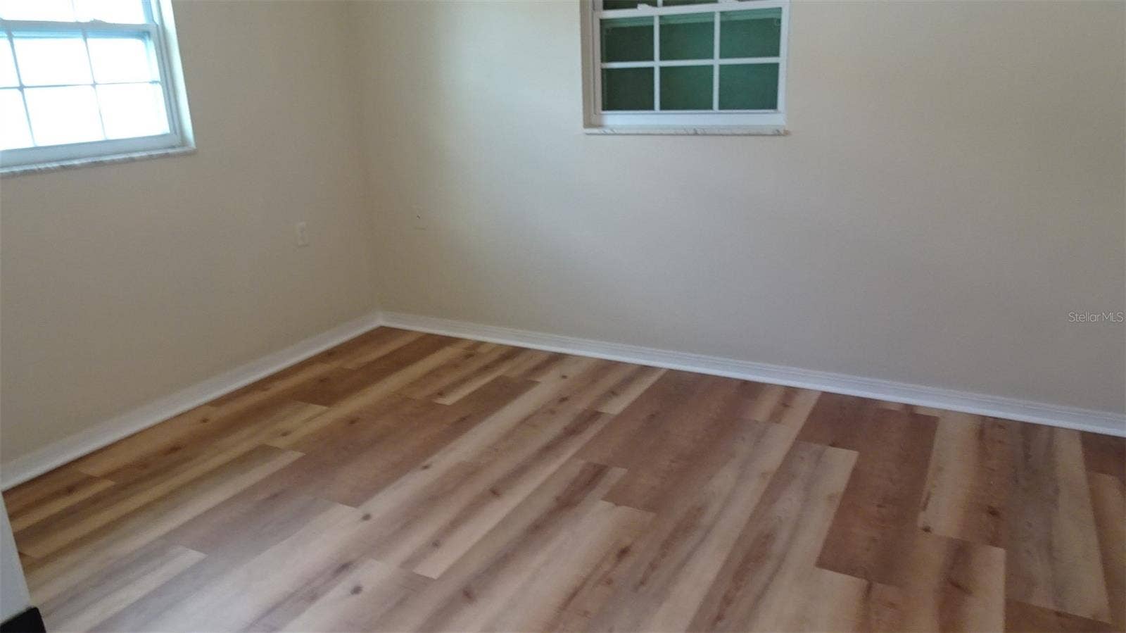7809 38TH TERRACE N, St Petersburg, FL 33709 Primary bedroom.