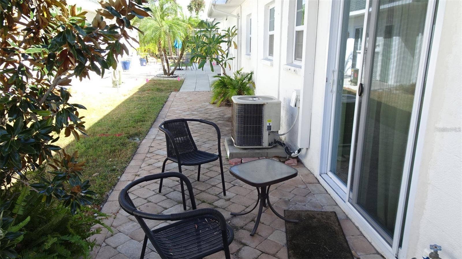 7809 38TH TERRACE N, St Petersburg, FL 33709 All of the pavers belong to this unit.