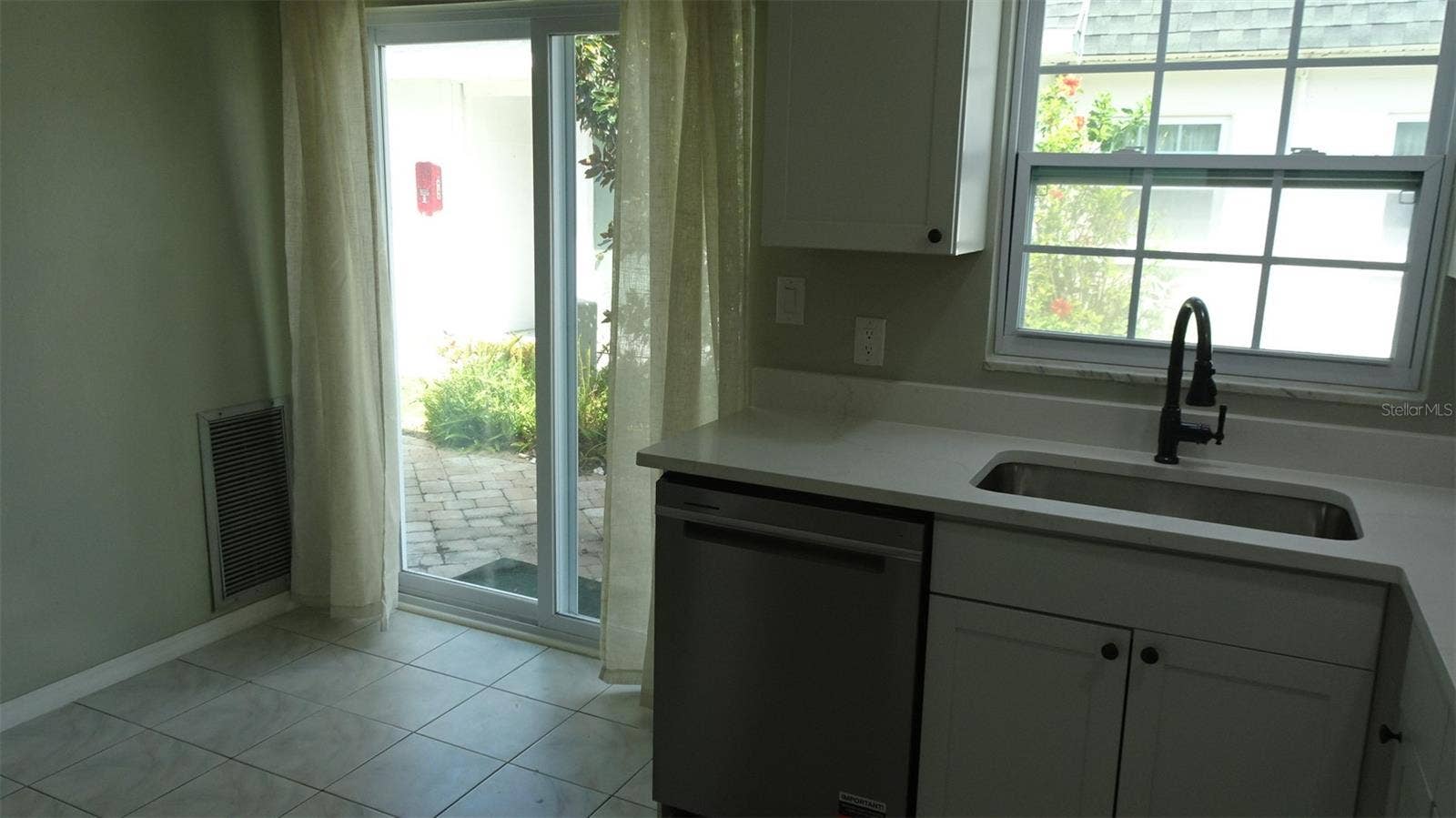 7809 38TH TERRACE N, St Petersburg, FL 33709 7809 38TH TERRACE N, St Petersburg, FL 33709