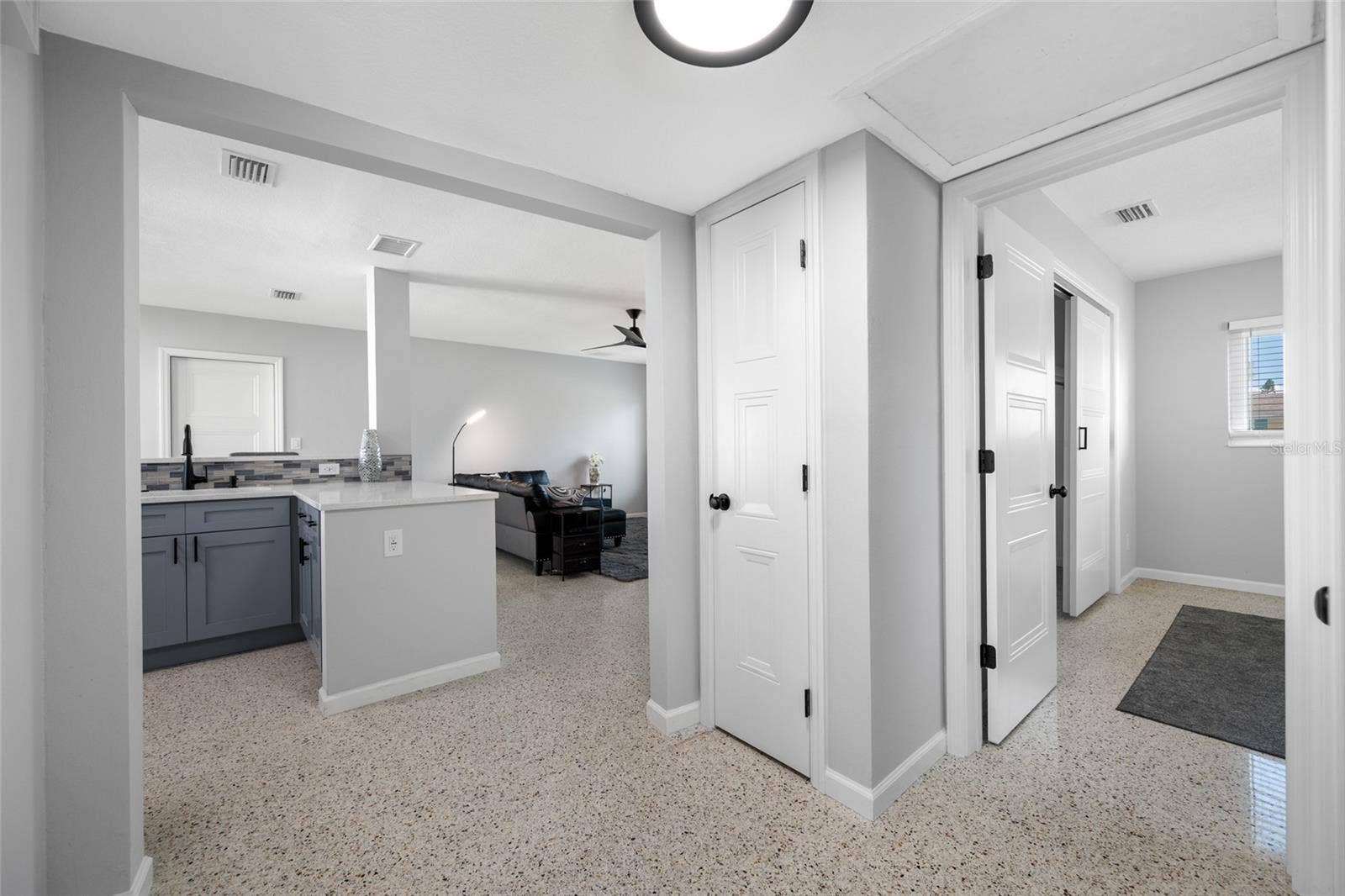 2805 46TH STREET S, Gulfport, FL 33711 2805 46TH STREET S, Gulfport, FL 33711