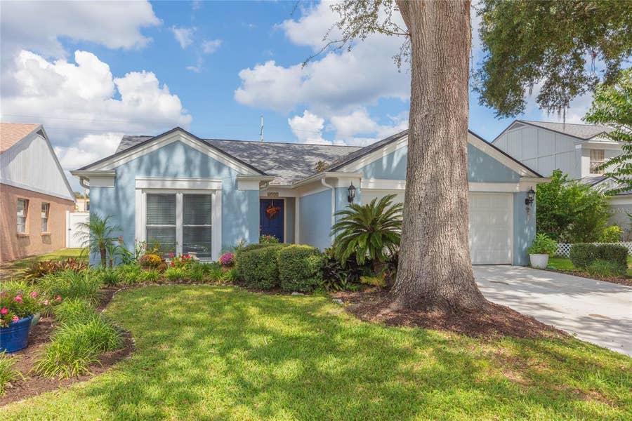 Property photo for 4932 CYPRESS TRACE DRIVE, Tampa, FL