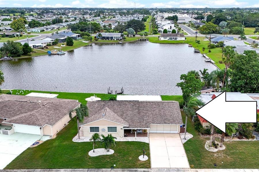 Property photo for 1003 ANDOVER CIRCLE, Sun City Center, FL