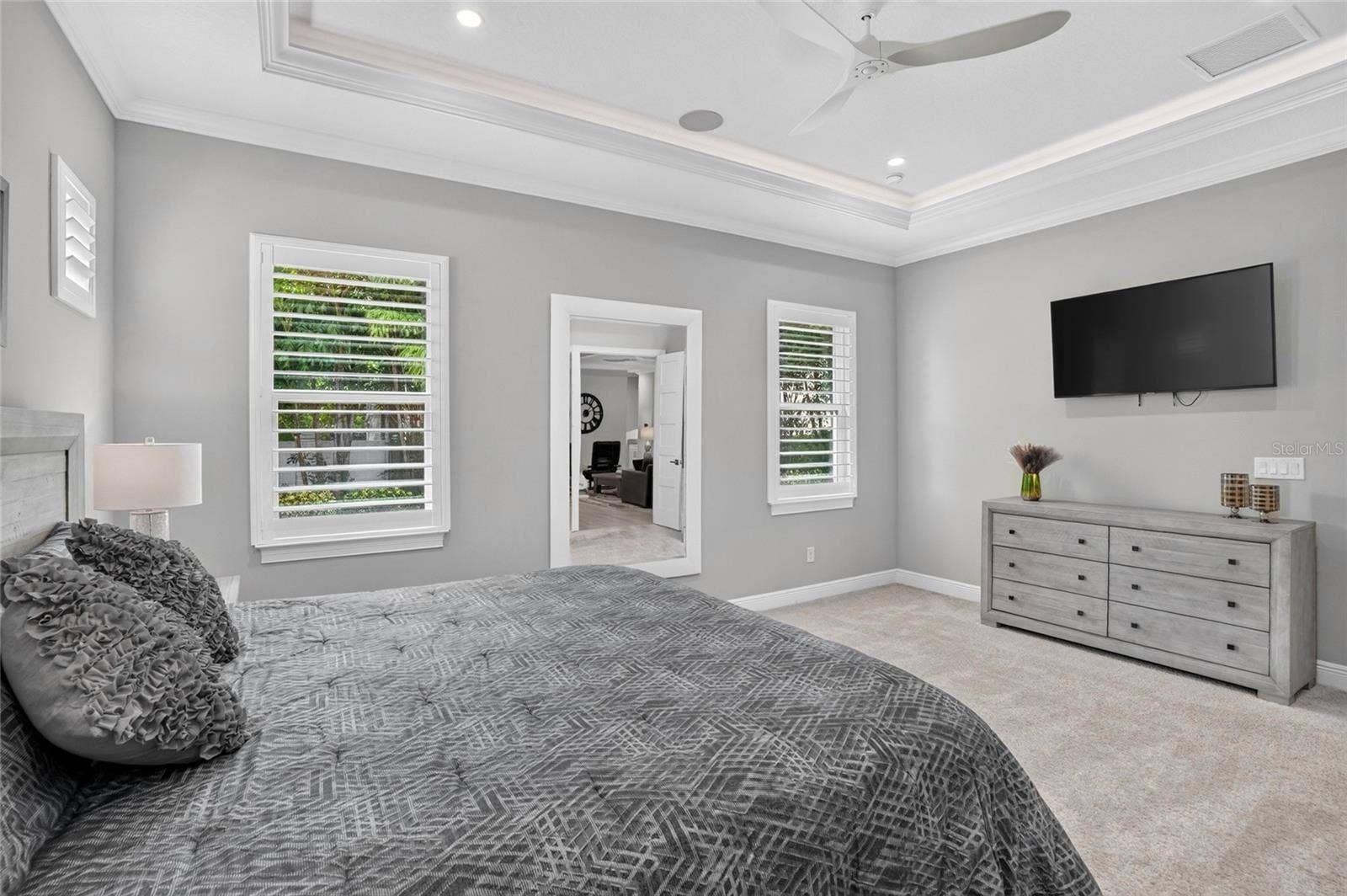 3718 W DALE AVENUE, Tampa, FL 33609 3718 W DALE AVENUE, Tampa, FL 33609