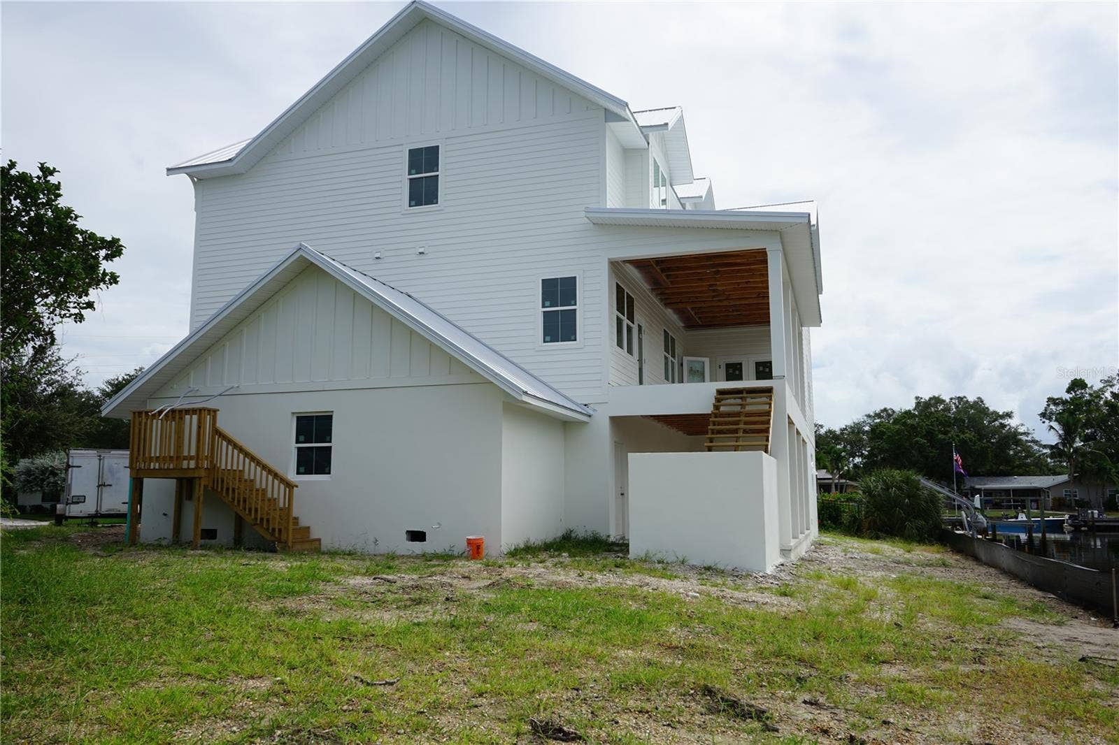 1401 45TH AVENUE NE, St Petersburg, FL 33703