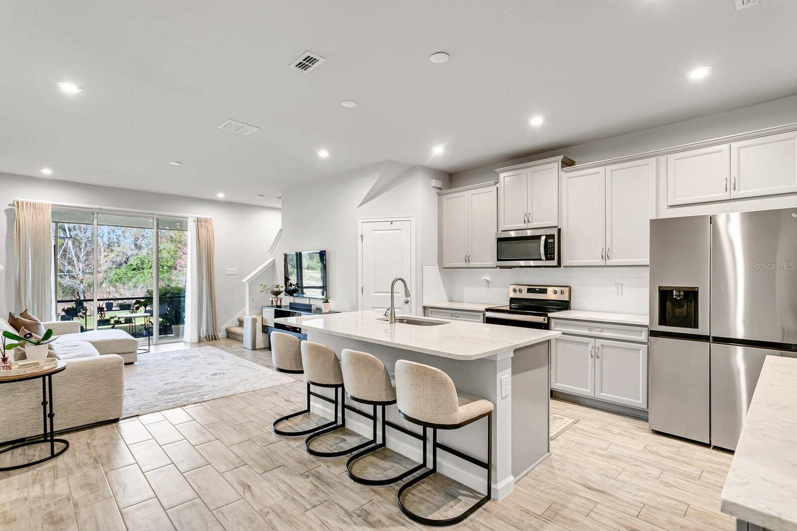 8355 WILDFLOWER GLEN AVENUE, Odessa, FL 33556