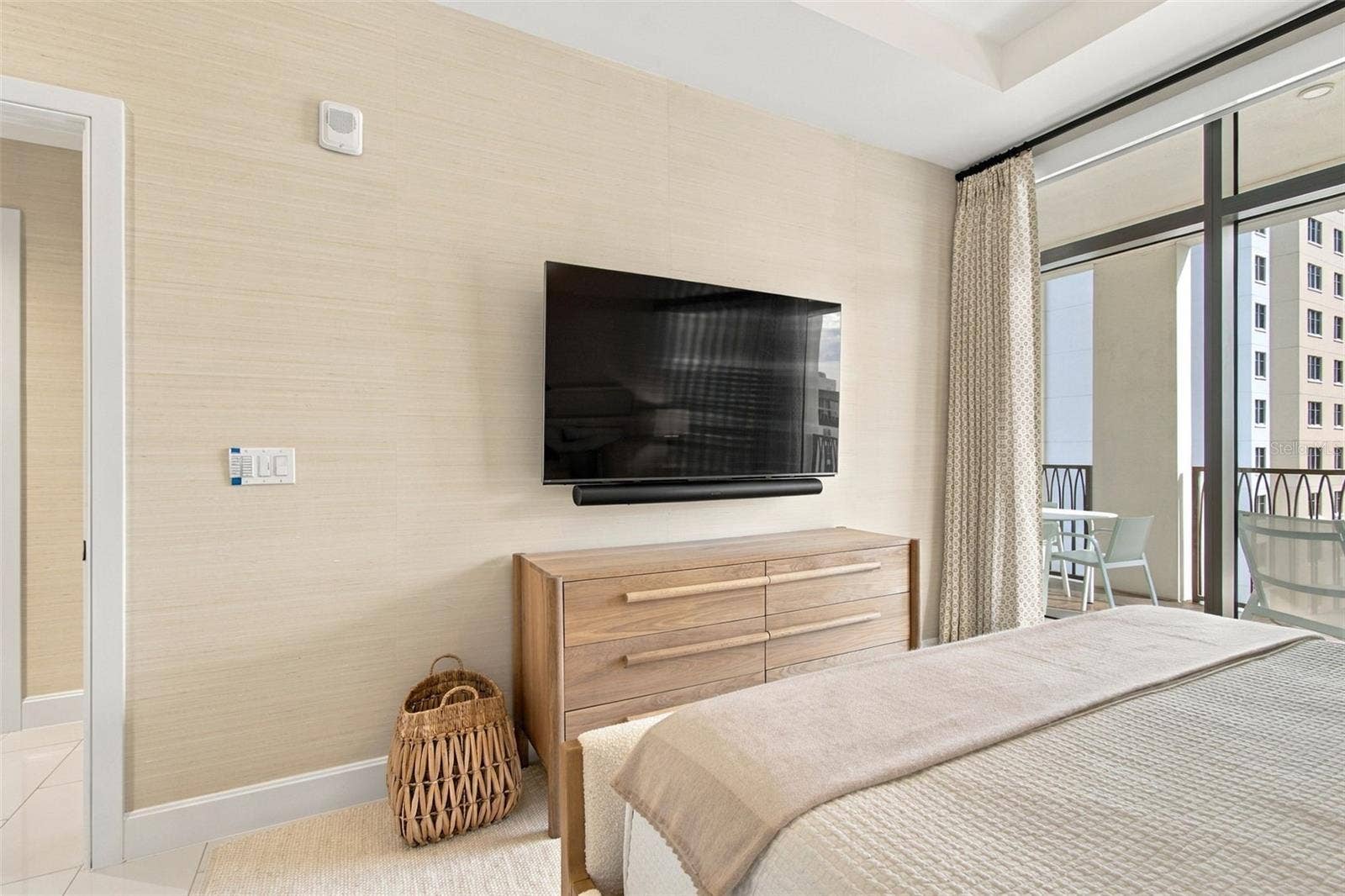 126 4TH AVENUE NE, #1202, St Petersburg, FL 33701 126 4TH AVENUE NE, #1202, St Petersburg, FL 33701