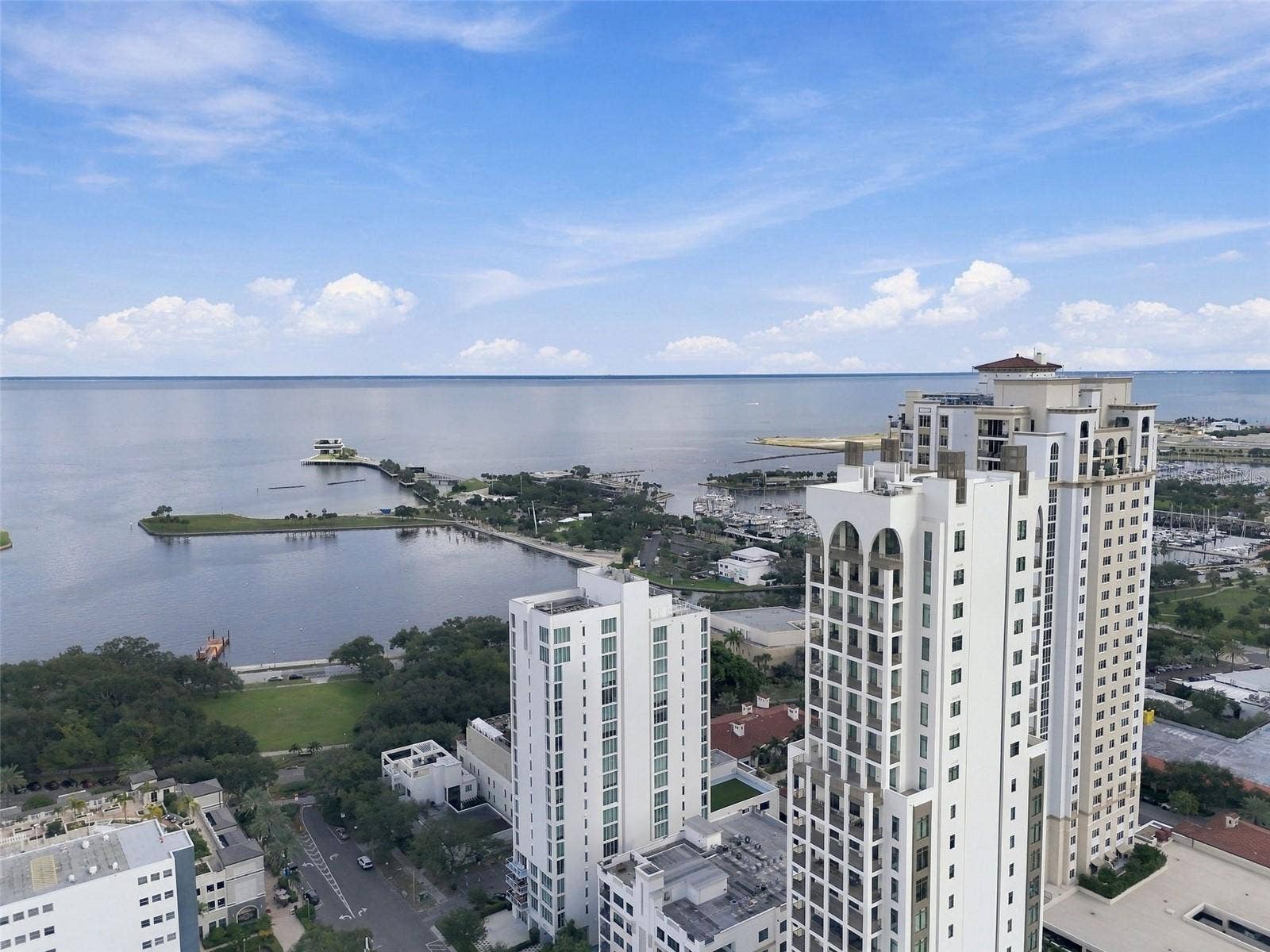 126 4TH AVENUE NE, #1202, St Petersburg, FL 33701 126 4TH AVENUE NE, #1202, St Petersburg, FL 33701