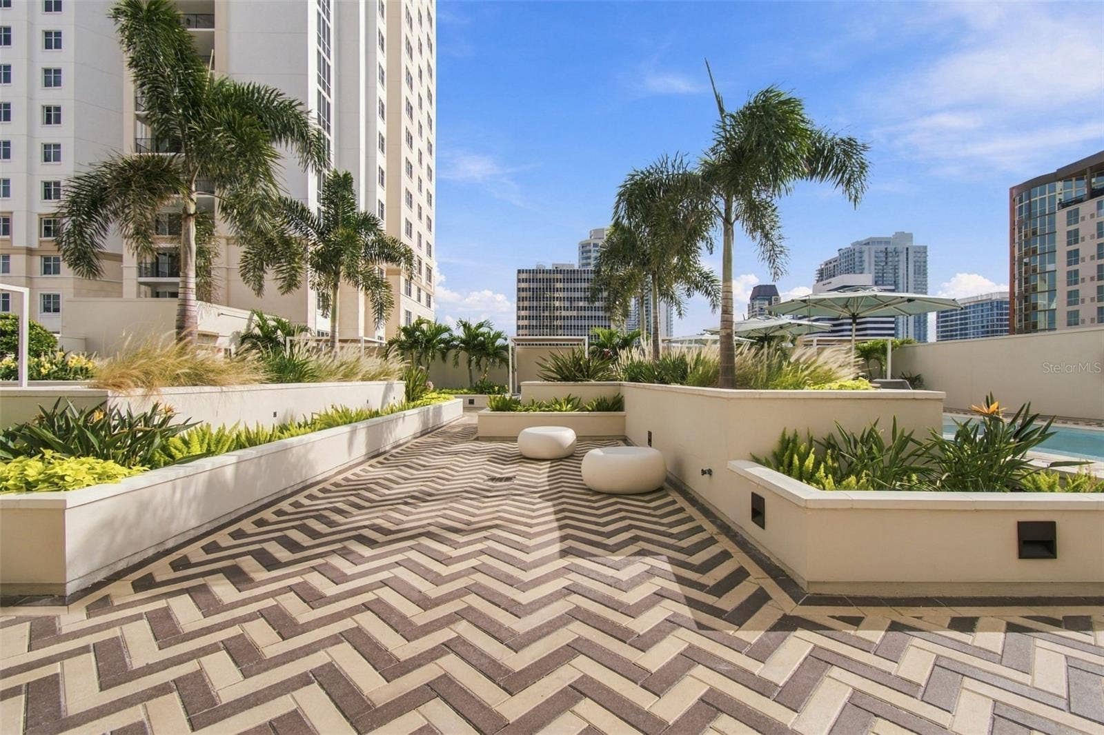 126 4TH AVENUE NE, #1202, St Petersburg, FL 33701 126 4TH AVENUE NE, #1202, St Petersburg, FL 33701