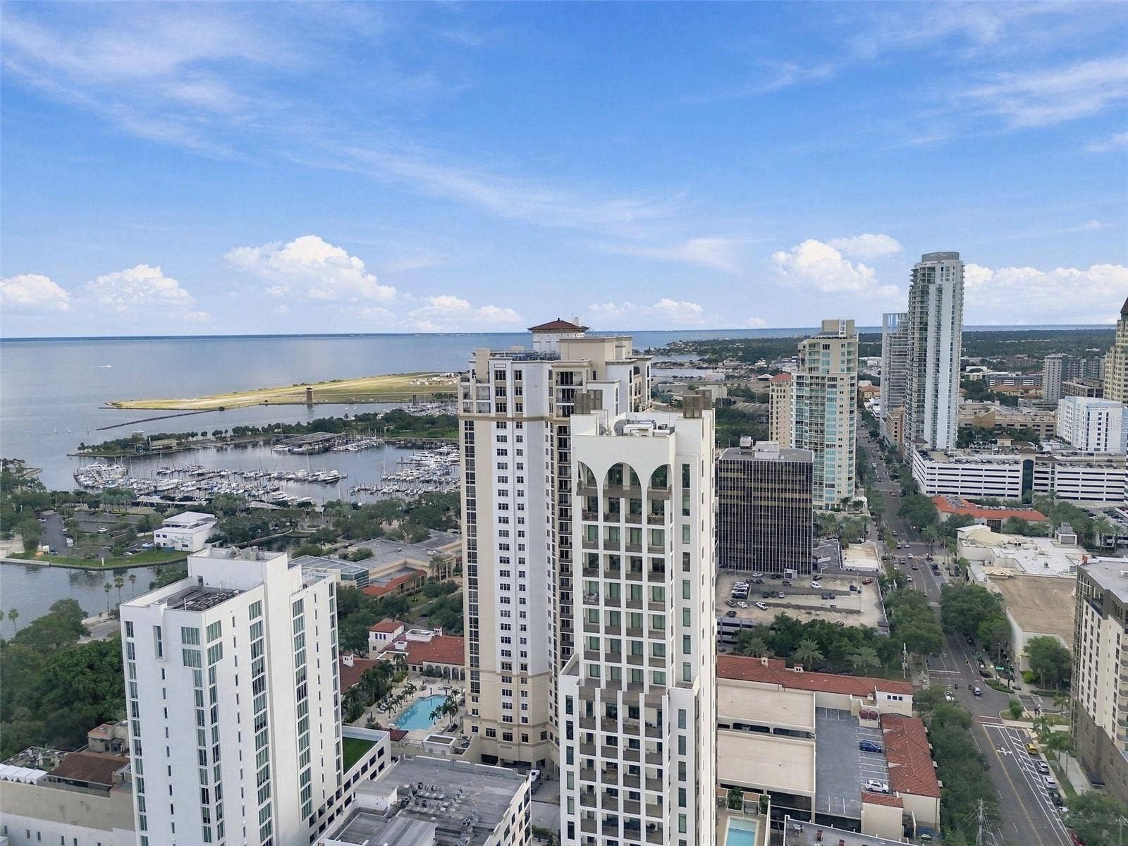 126 4TH AVENUE NE, #1202, St Petersburg, FL 33701 126 4TH AVENUE NE, #1202, St Petersburg, FL 33701