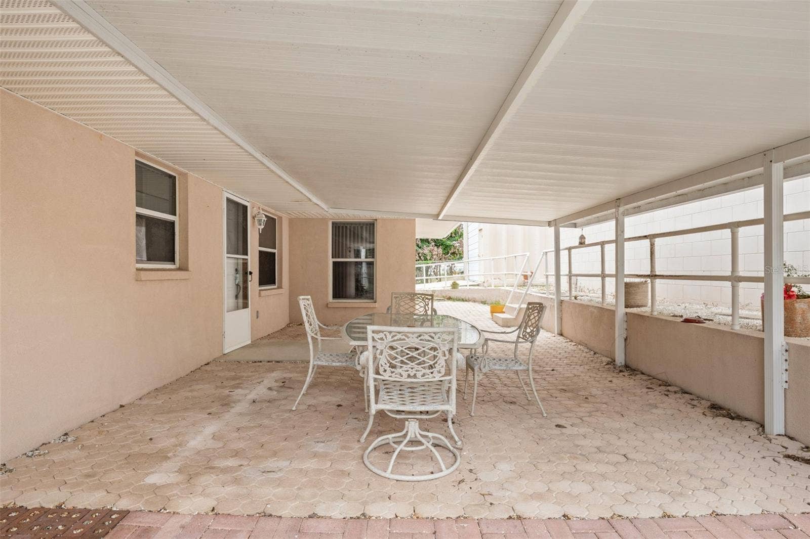 Covered Rear Patio