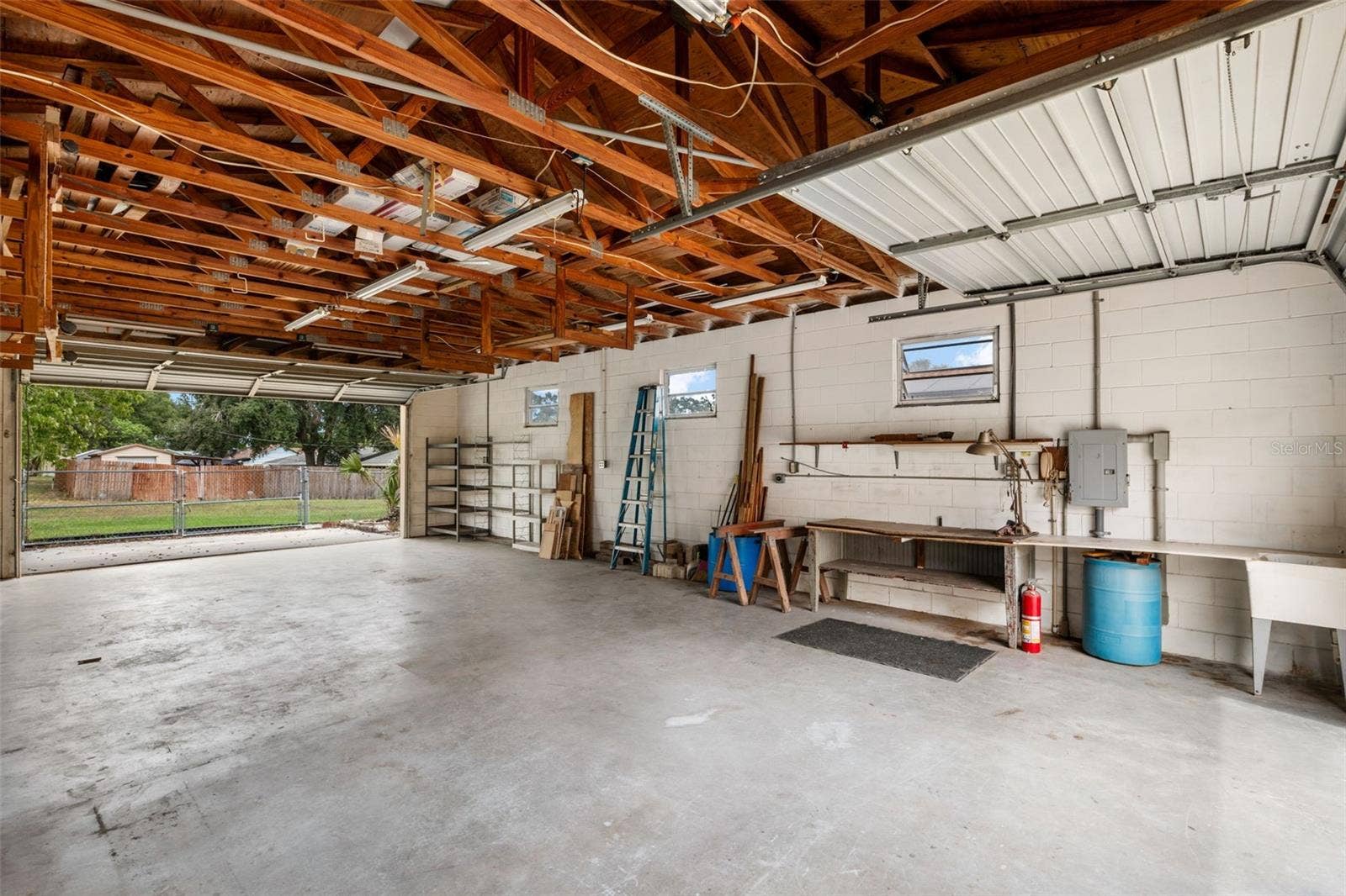 Detached Garage