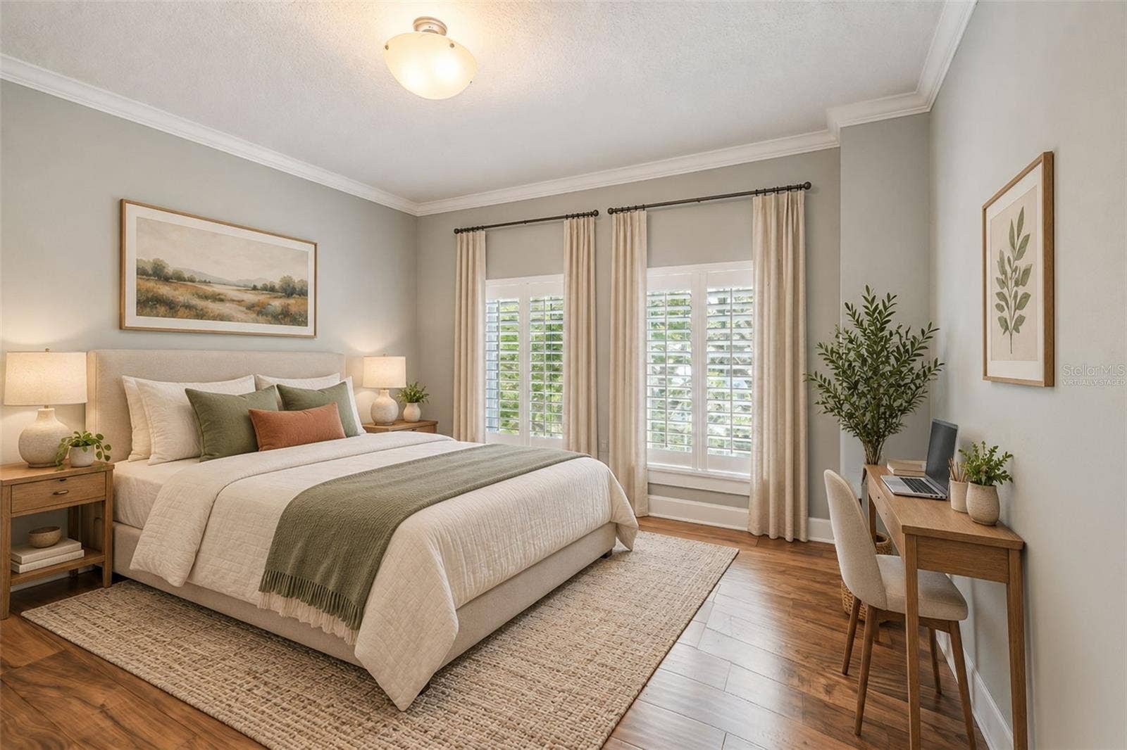 435 S OREGON AVENUE E, #304, Tampa, FL 33606 Virtually staged guest room.