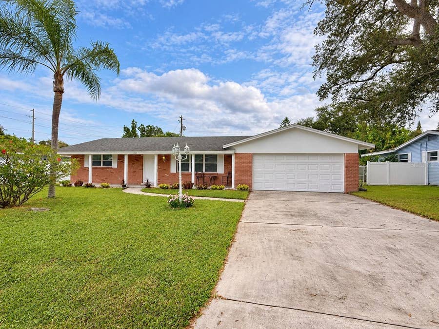 Property photo for 1163 FAY AVENUE, Largo, FL