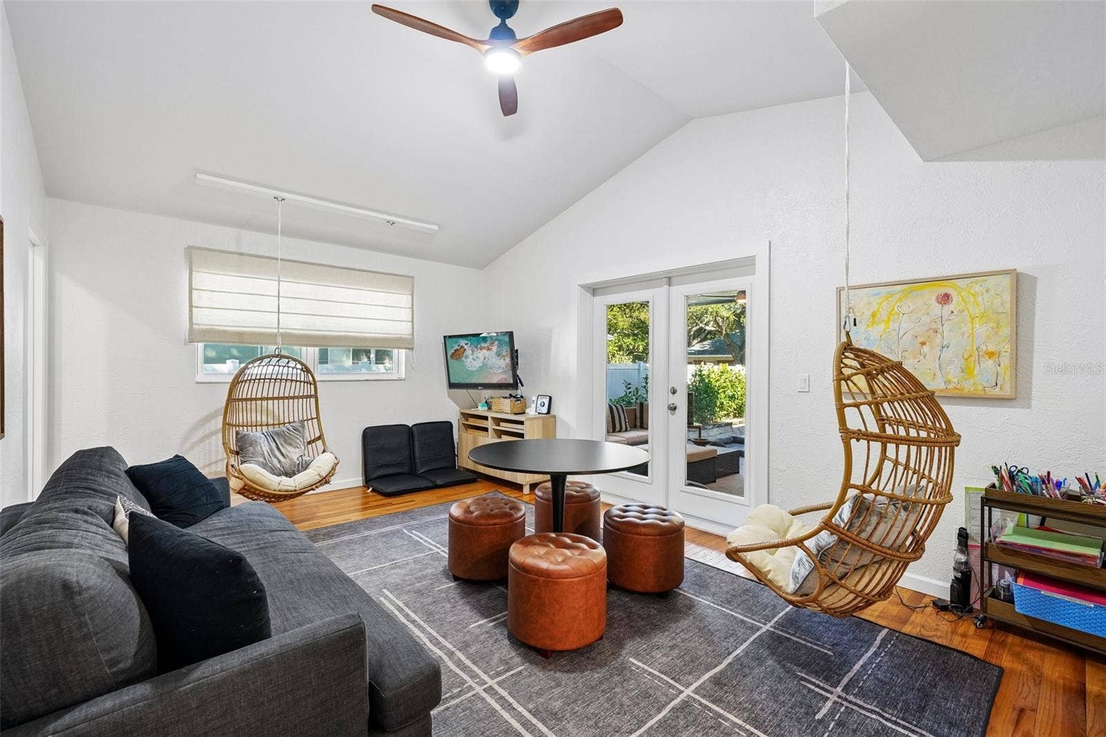 185 24TH AVENUE N, St Petersburg, FL 33704