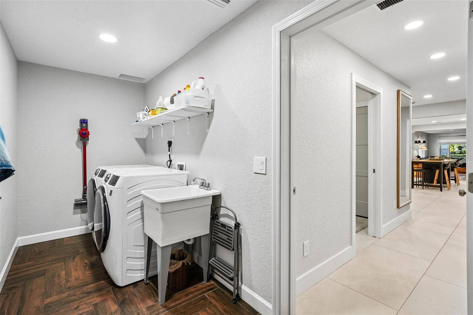 185 24TH AVENUE N, St Petersburg, FL 33704