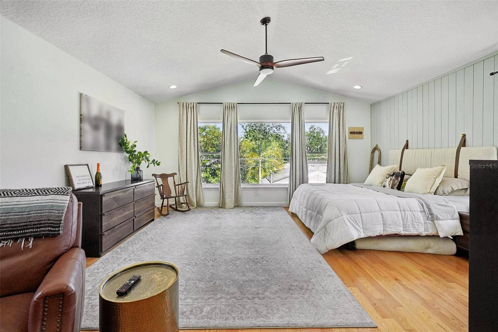 185 24TH AVENUE N, St Petersburg, FL 33704