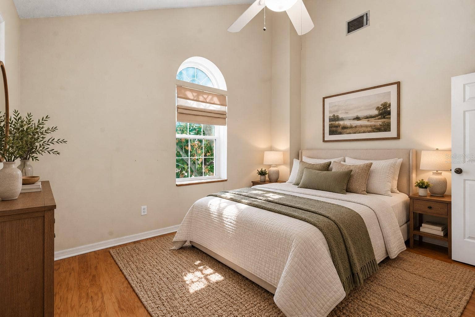 4369 14TH WAY NE, St Petersburg, FL 33703 Virtually Staged