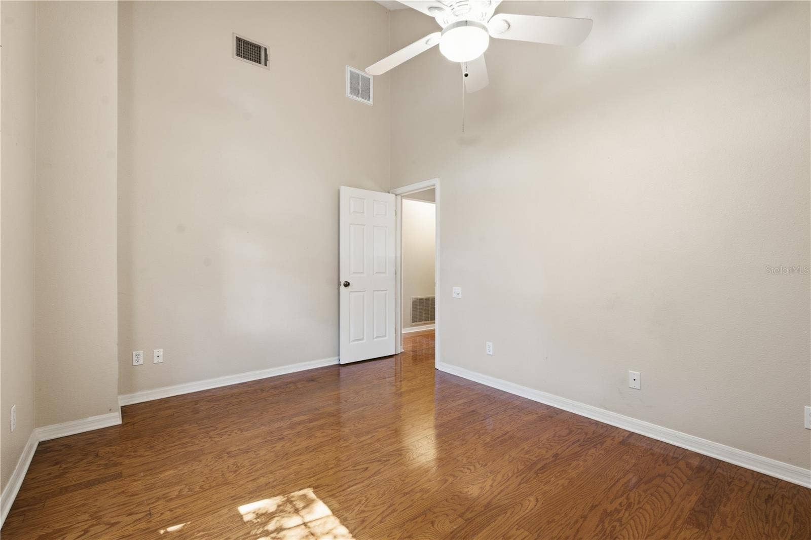 4369 14TH WAY NE, St Petersburg, FL 33703