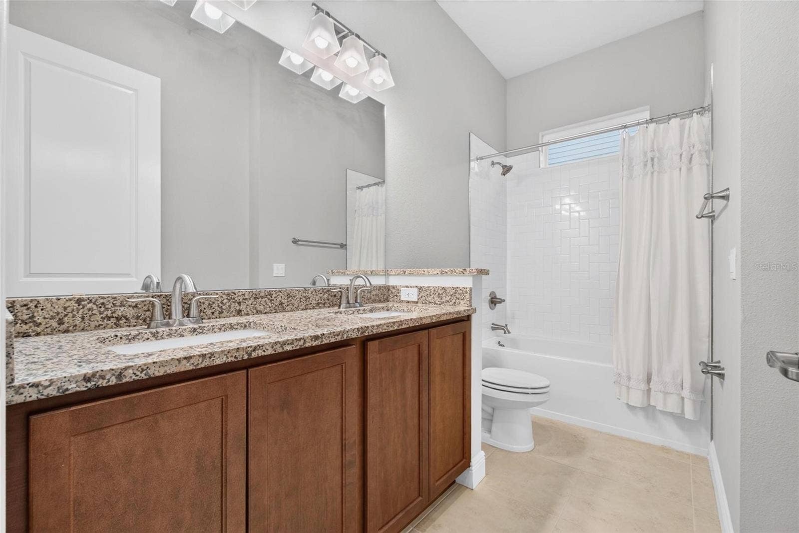 6035 NIKKI LANE, Odessa, FL 33556 6035 NIKKI LANE, Odessa, FL 33556