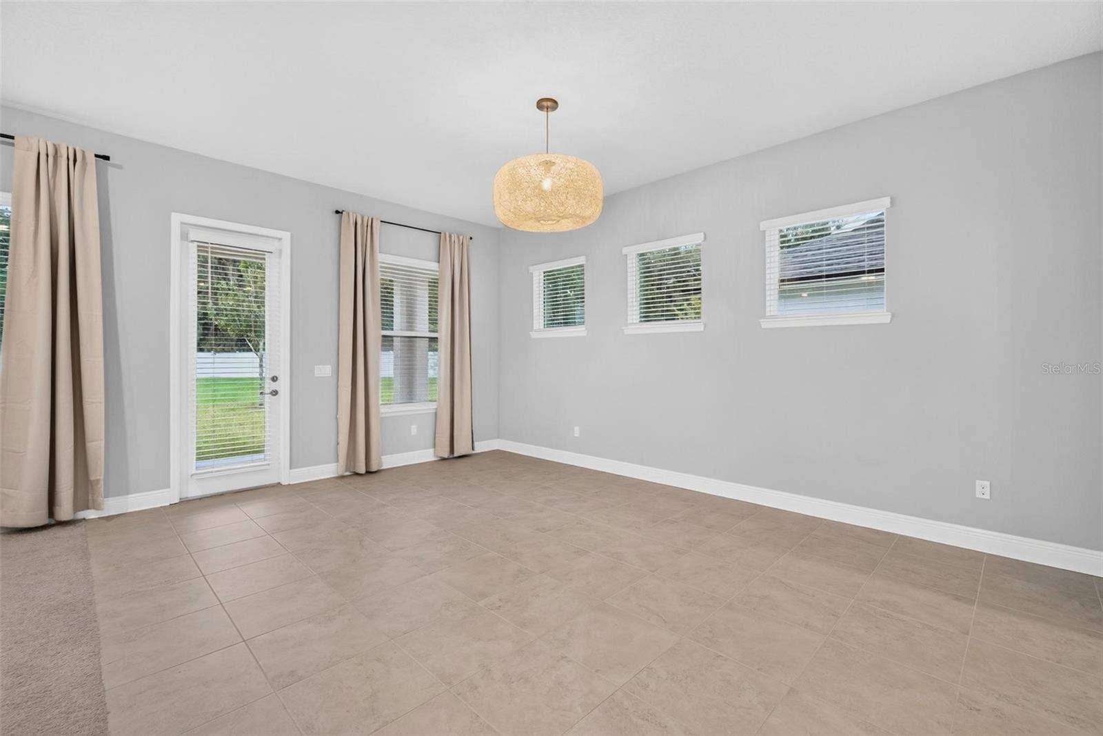 6035 NIKKI LANE, Odessa, FL 33556 6035 NIKKI LANE, Odessa, FL 33556