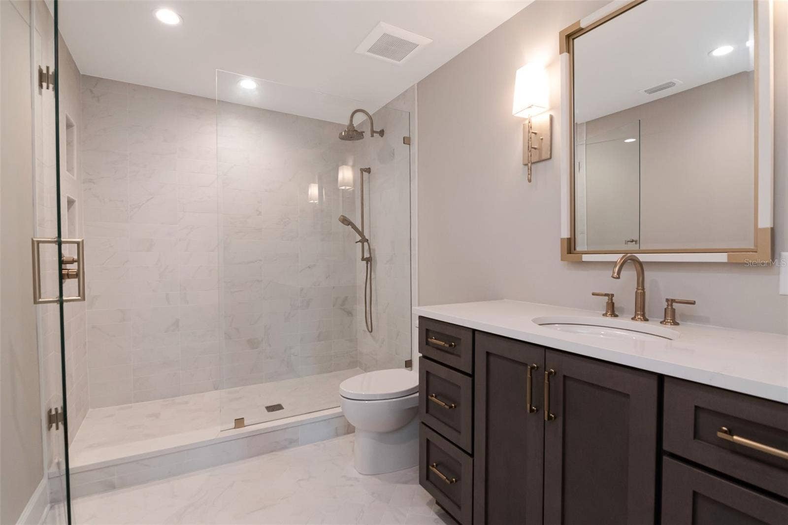4706 W SAN JOSE STREET, Tampa, FL 33629 One of two full bathsadded to 3rd floor