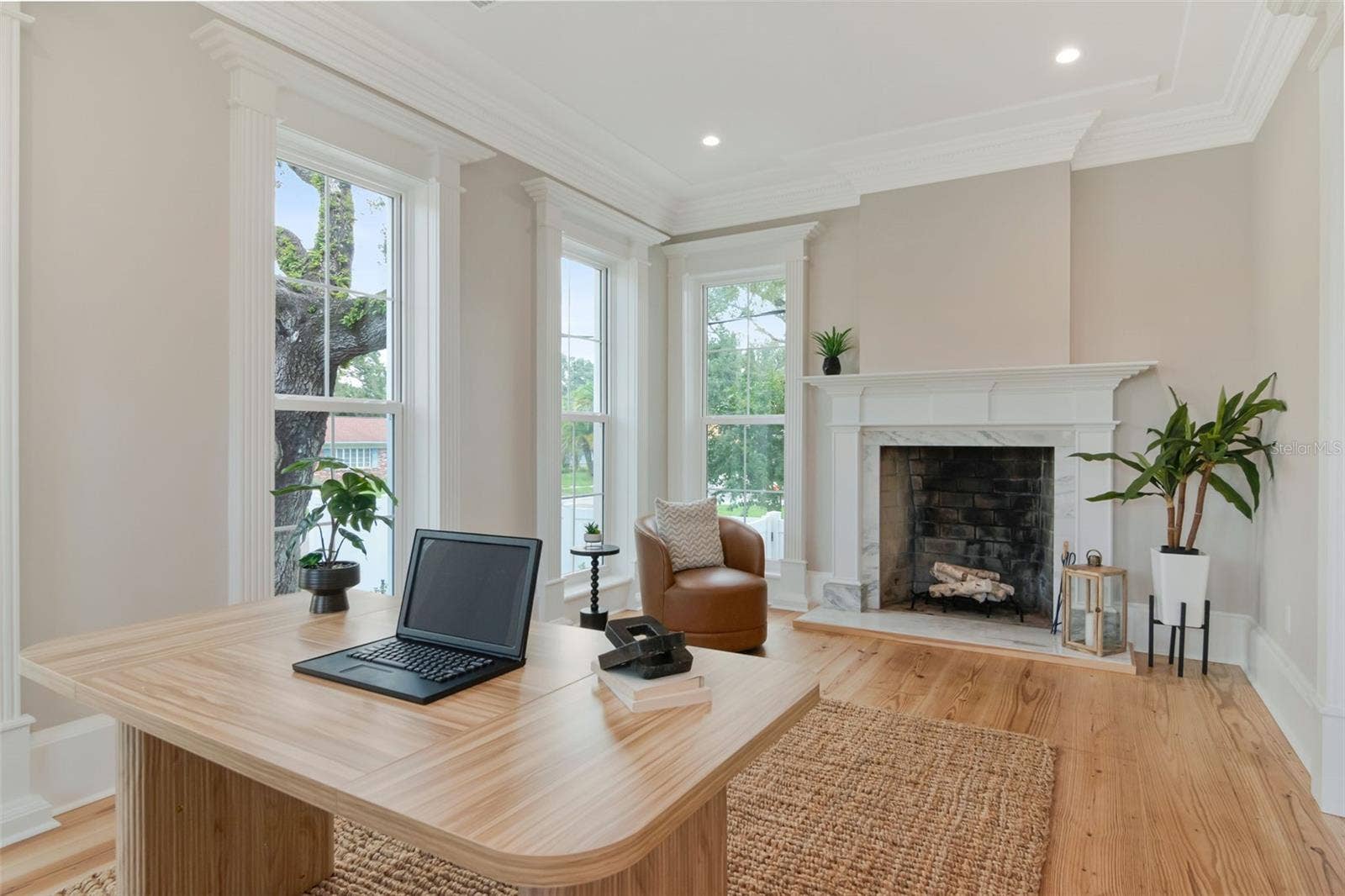 4706 W SAN JOSE STREET, Tampa, FL 33629 wood burning fireplace to make your work space cozy