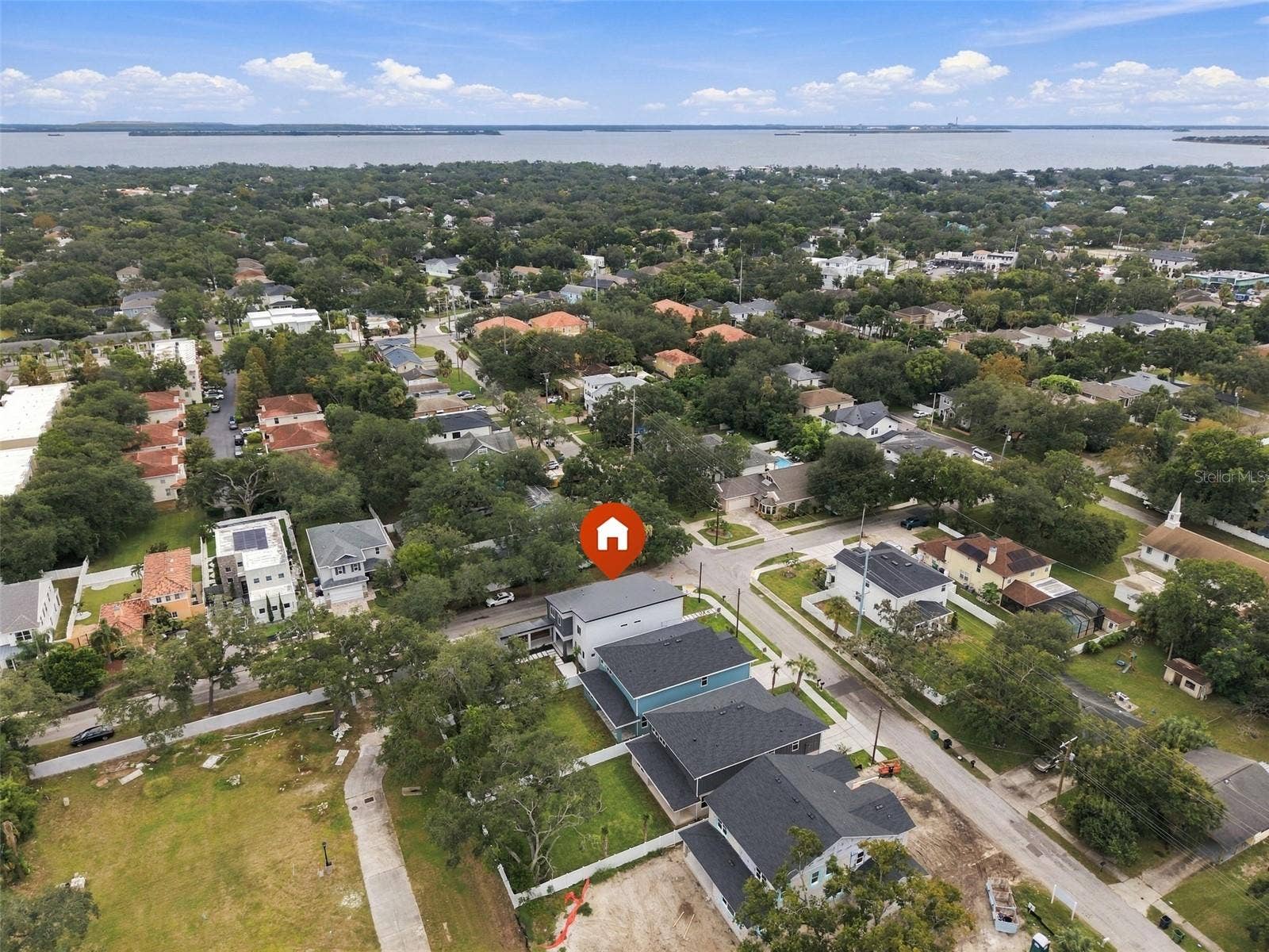 3201 W WYOMING AVENUE, Tampa, FL 33611 3201 W WYOMING AVENUE, Tampa, FL 33611
