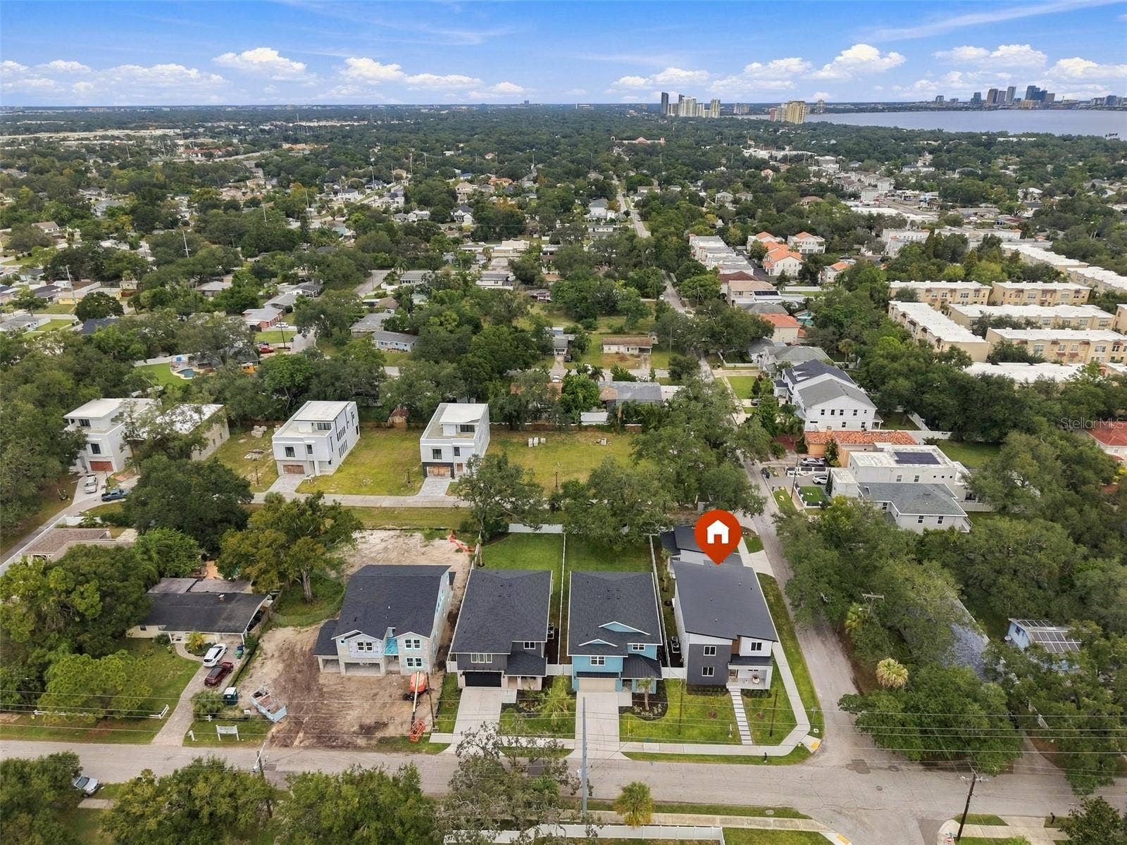 3201 W WYOMING AVENUE, Tampa, FL 33611 3201 W WYOMING AVENUE, Tampa, FL 33611