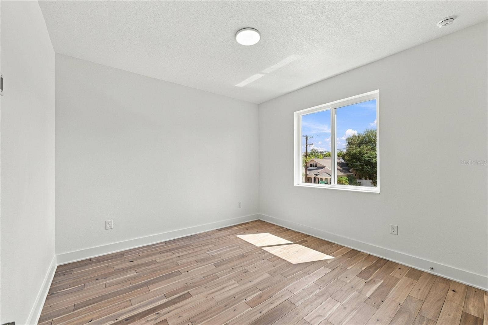 3201 W WYOMING AVENUE, Tampa, FL 33611 3201 W WYOMING AVENUE, Tampa, FL 33611