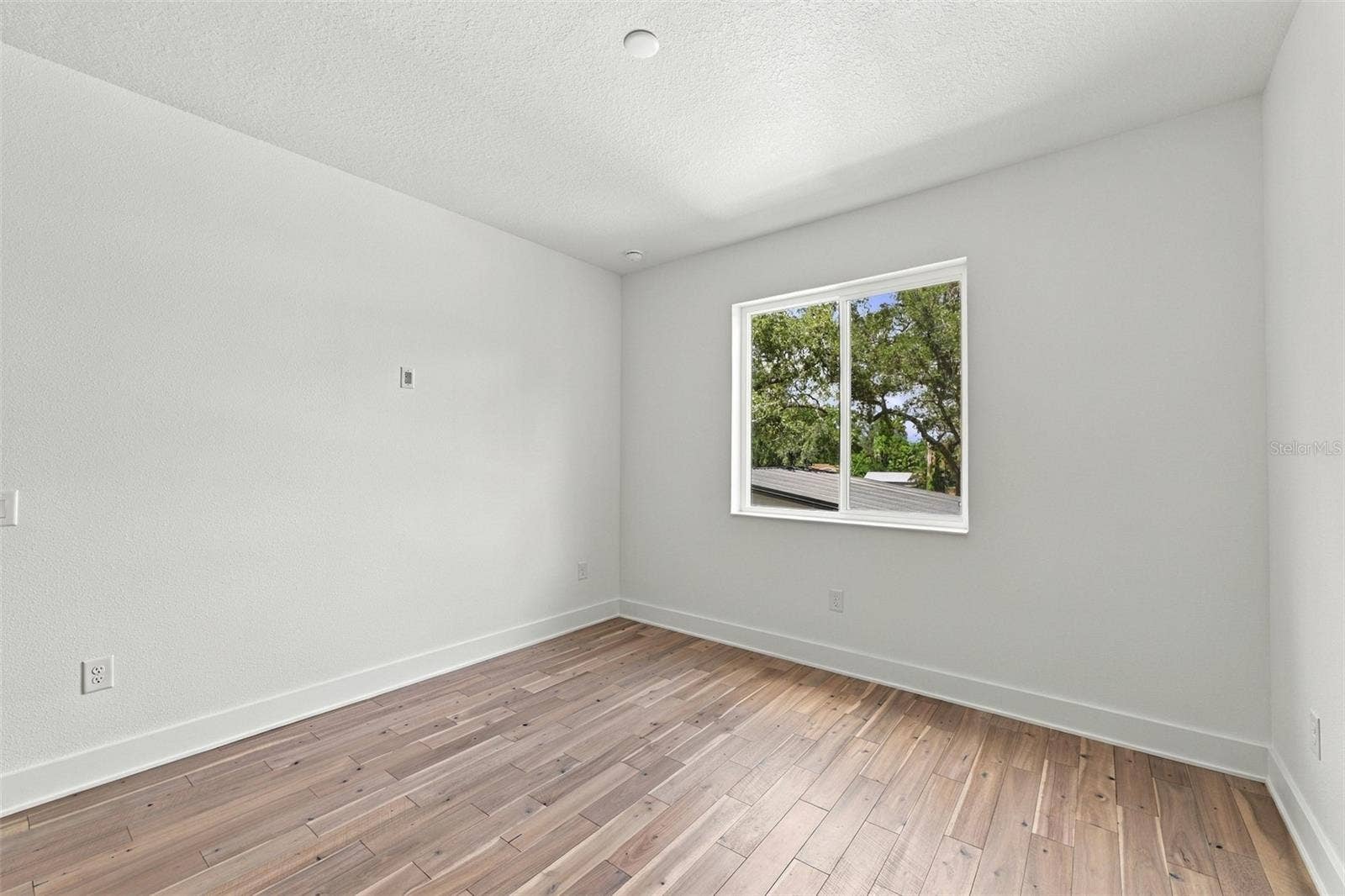 3201 W WYOMING AVENUE, Tampa, FL 33611 3201 W WYOMING AVENUE, Tampa, FL 33611