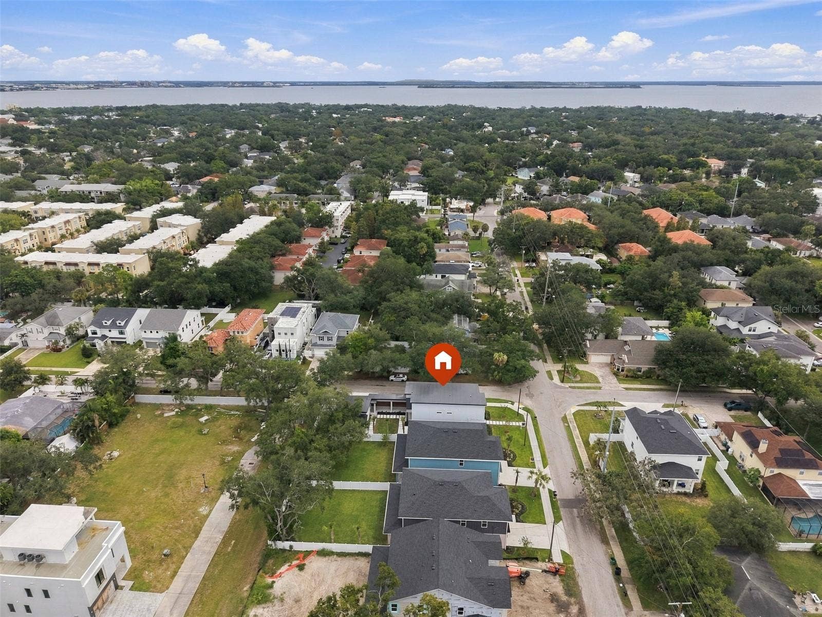 3201 W WYOMING AVENUE, Tampa, FL 33611 3201 W WYOMING AVENUE, Tampa, FL 33611