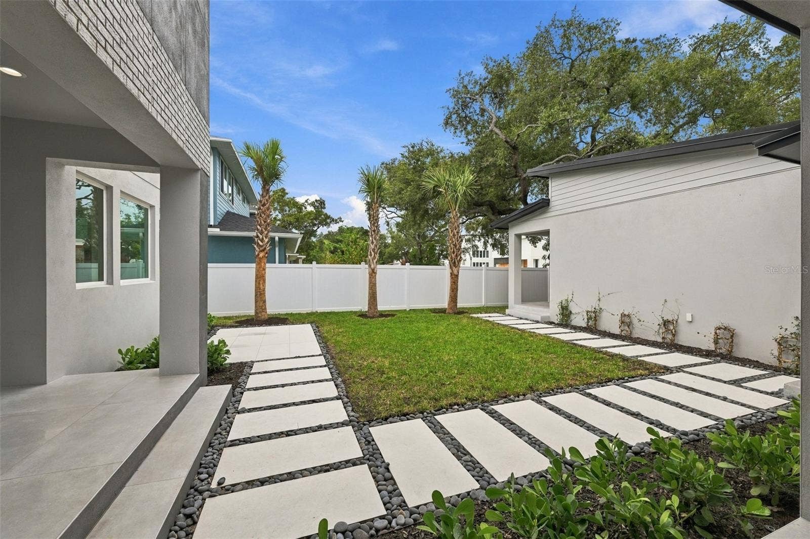 3201 W WYOMING AVENUE, Tampa, FL 33611 3201 W WYOMING AVENUE, Tampa, FL 33611