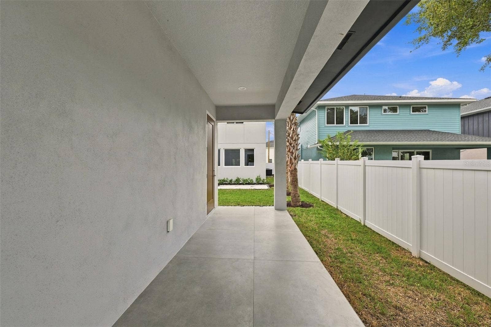 3201 W WYOMING AVENUE, Tampa, FL 33611 3201 W WYOMING AVENUE, Tampa, FL 33611