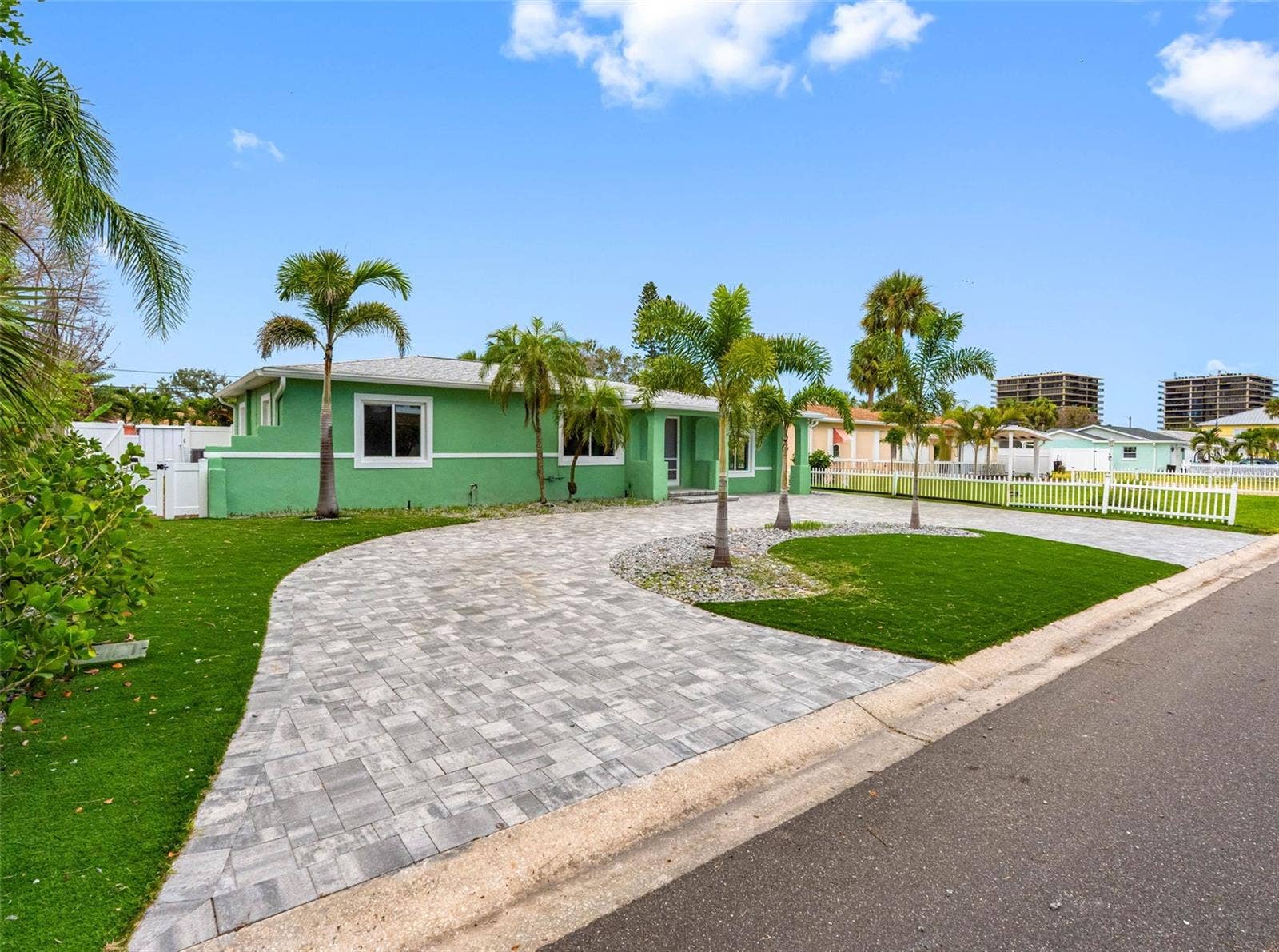 540 80TH AVENUE, St Pete Beach, FL 33706 540 80TH AVENUE, St Pete Beach, FL 33706