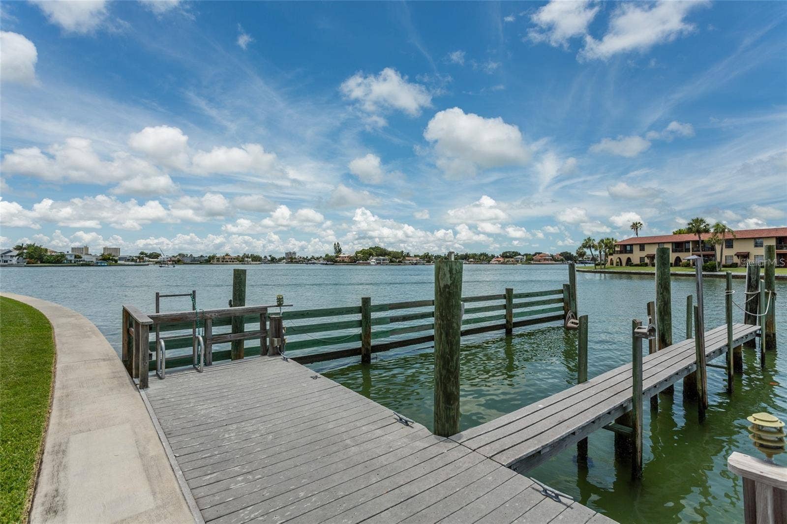 505 SANDY HOOK ROAD, #505, Treasure Island, FL 33706