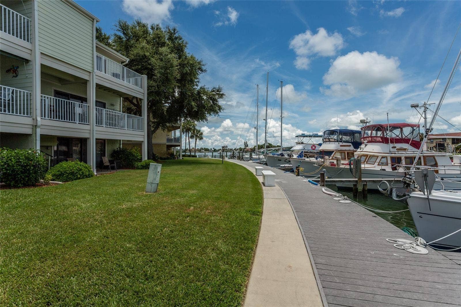 505 SANDY HOOK ROAD, #505, Treasure Island, FL 33706