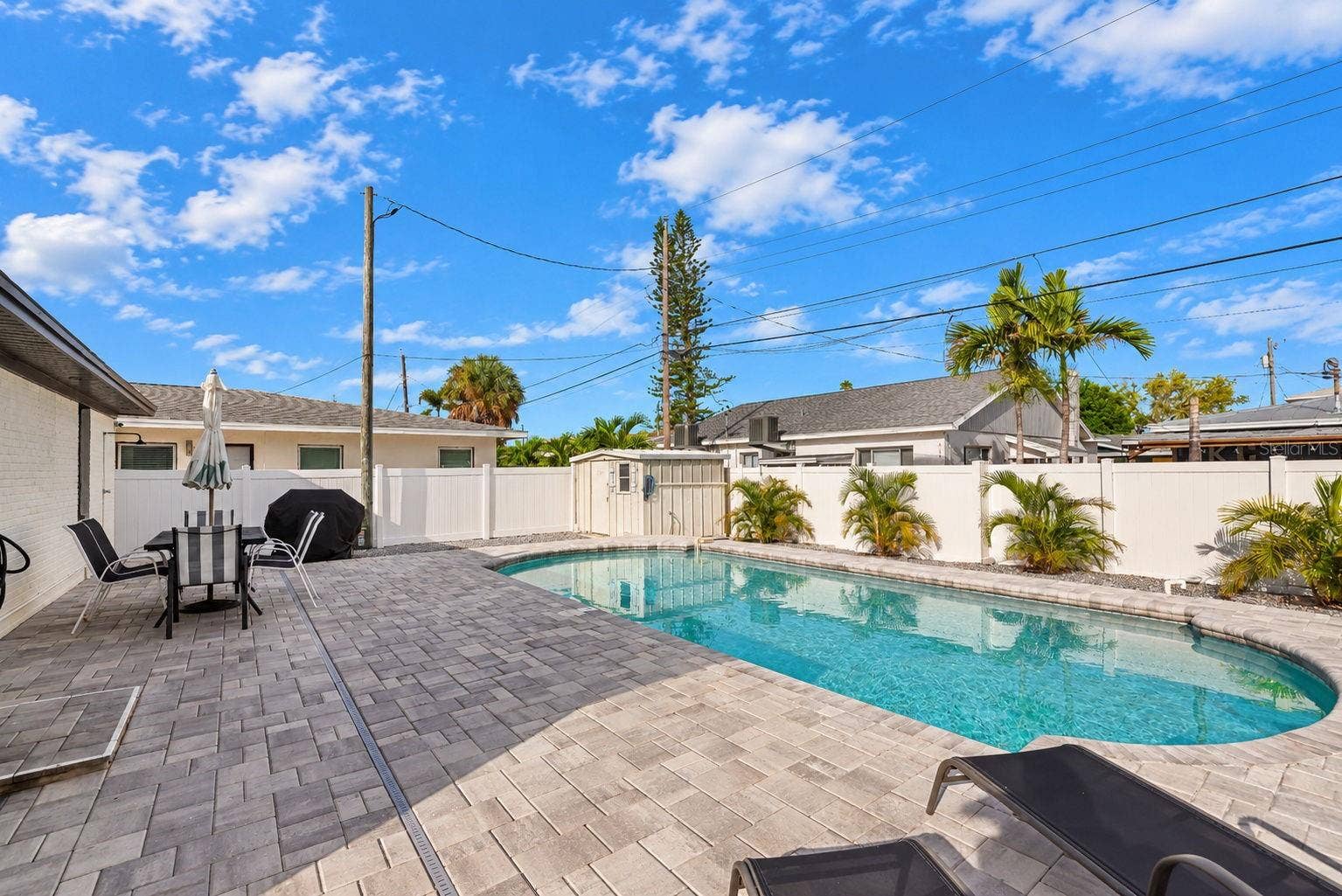 170 145TH AVENUE E, Madeira Beach, FL 33708