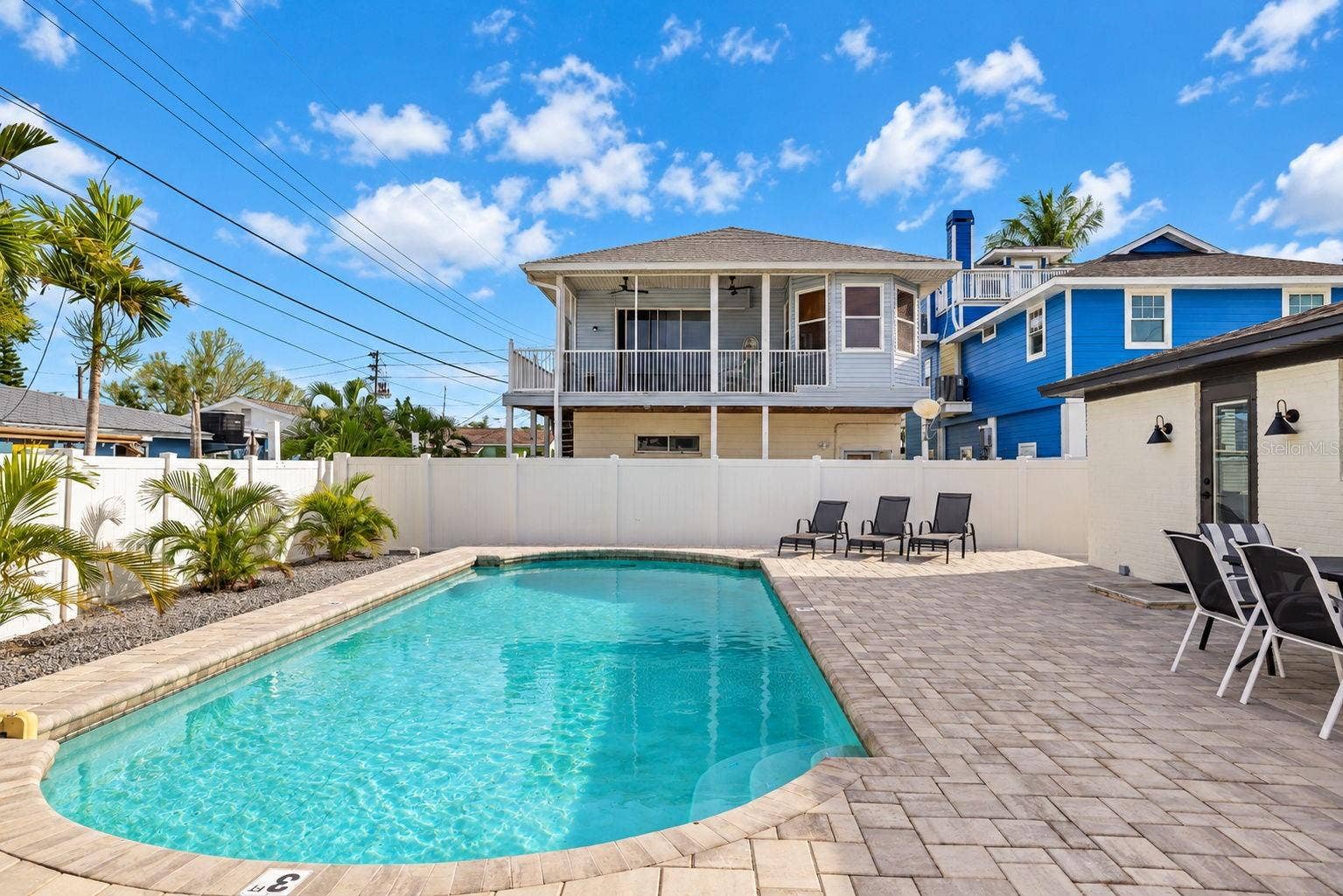 170 145TH AVENUE E, Madeira Beach, FL 33708
