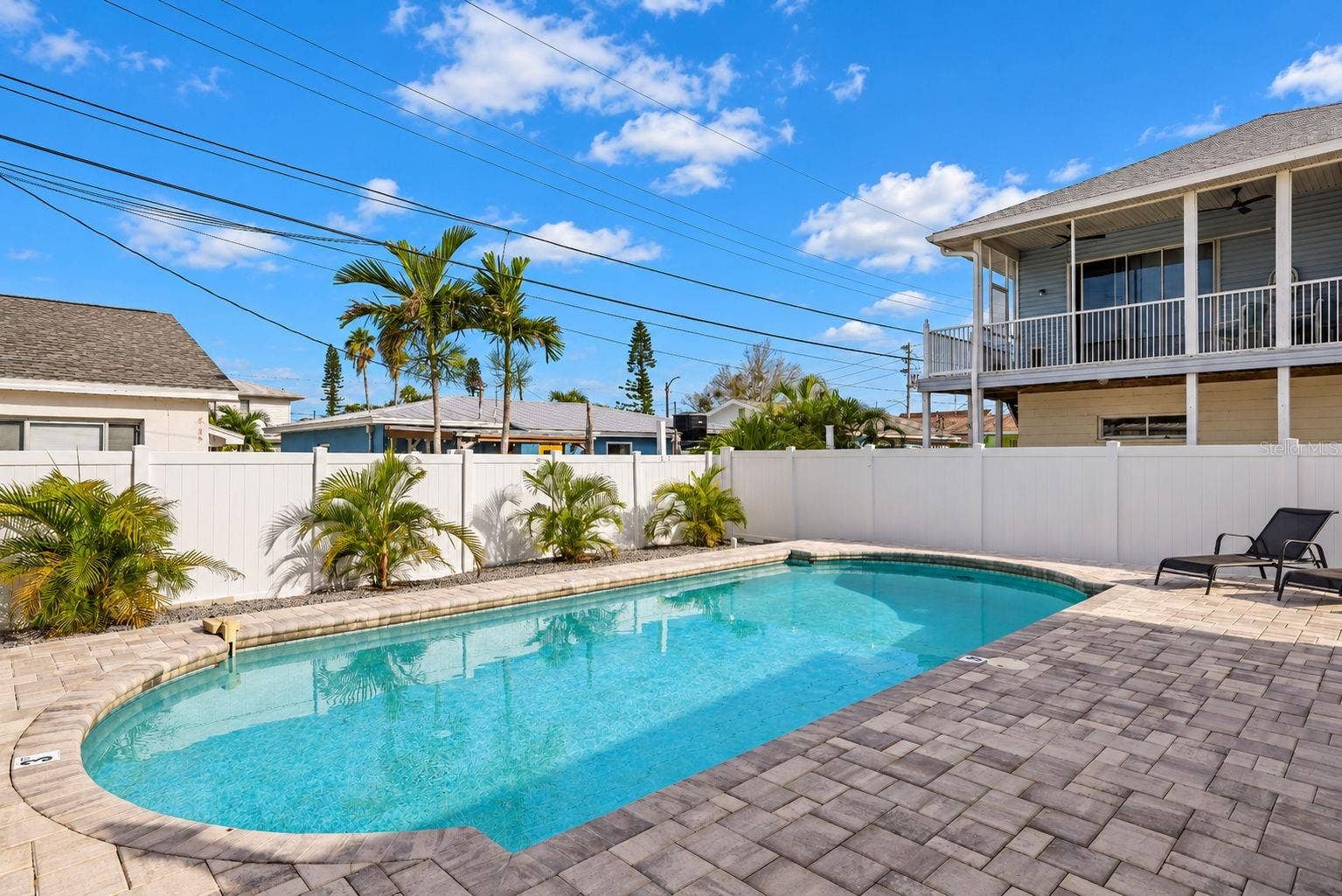 170 145TH AVENUE E, Madeira Beach, FL 33708