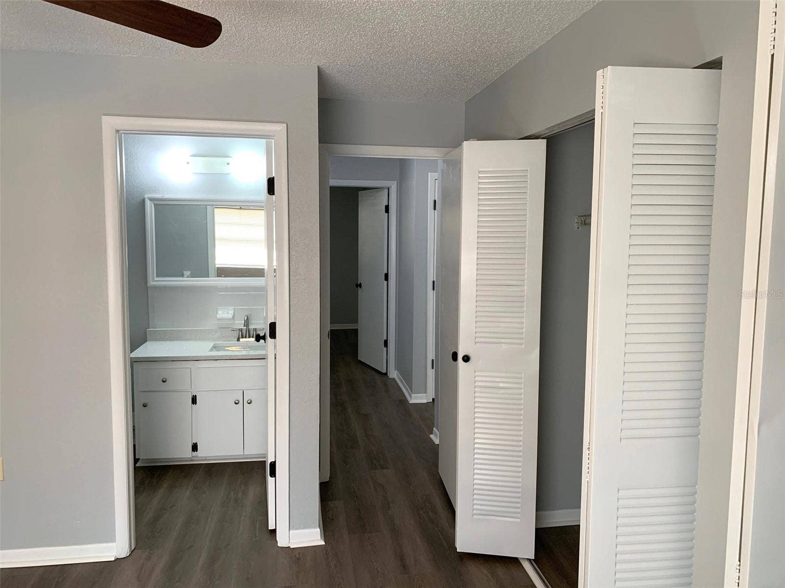 5647 59TH WAY N, St Petersburg, FL 33709 5647 59TH WAY N, St Petersburg, FL 33709