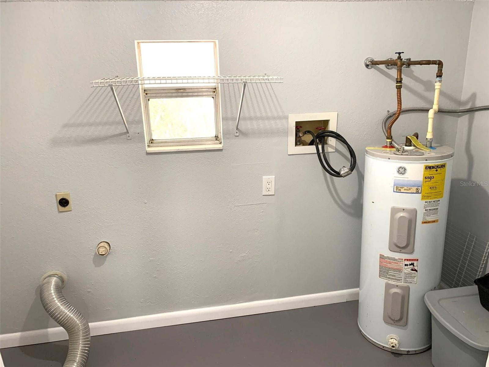 5647 59TH WAY N, St Petersburg, FL 33709 5647 59TH WAY N, St Petersburg, FL 33709