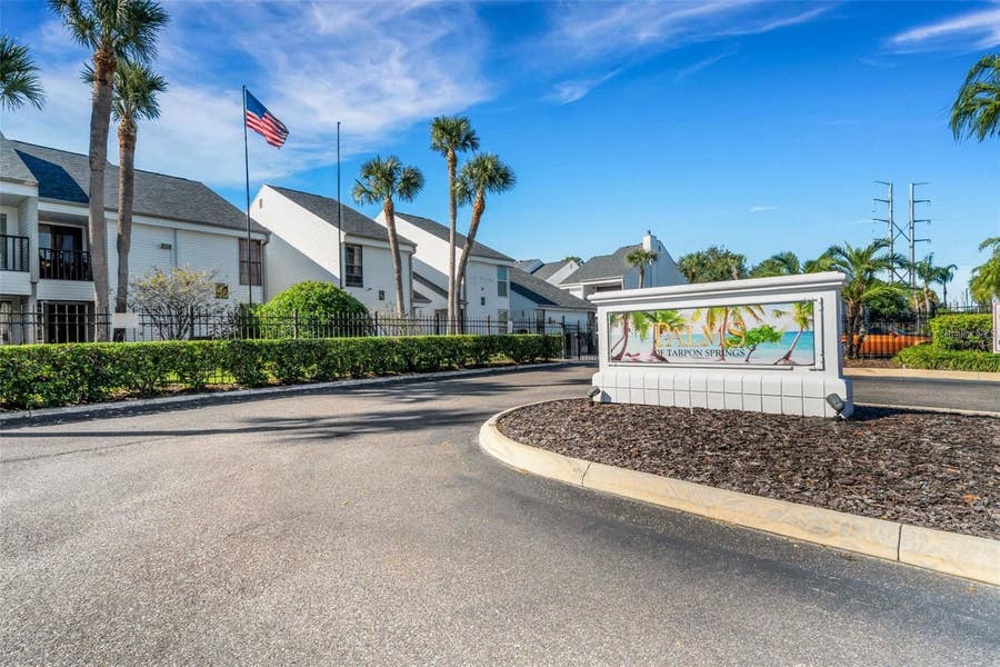 Property photo for 738 HAVEN PLACE, Tarpon Springs, FL
